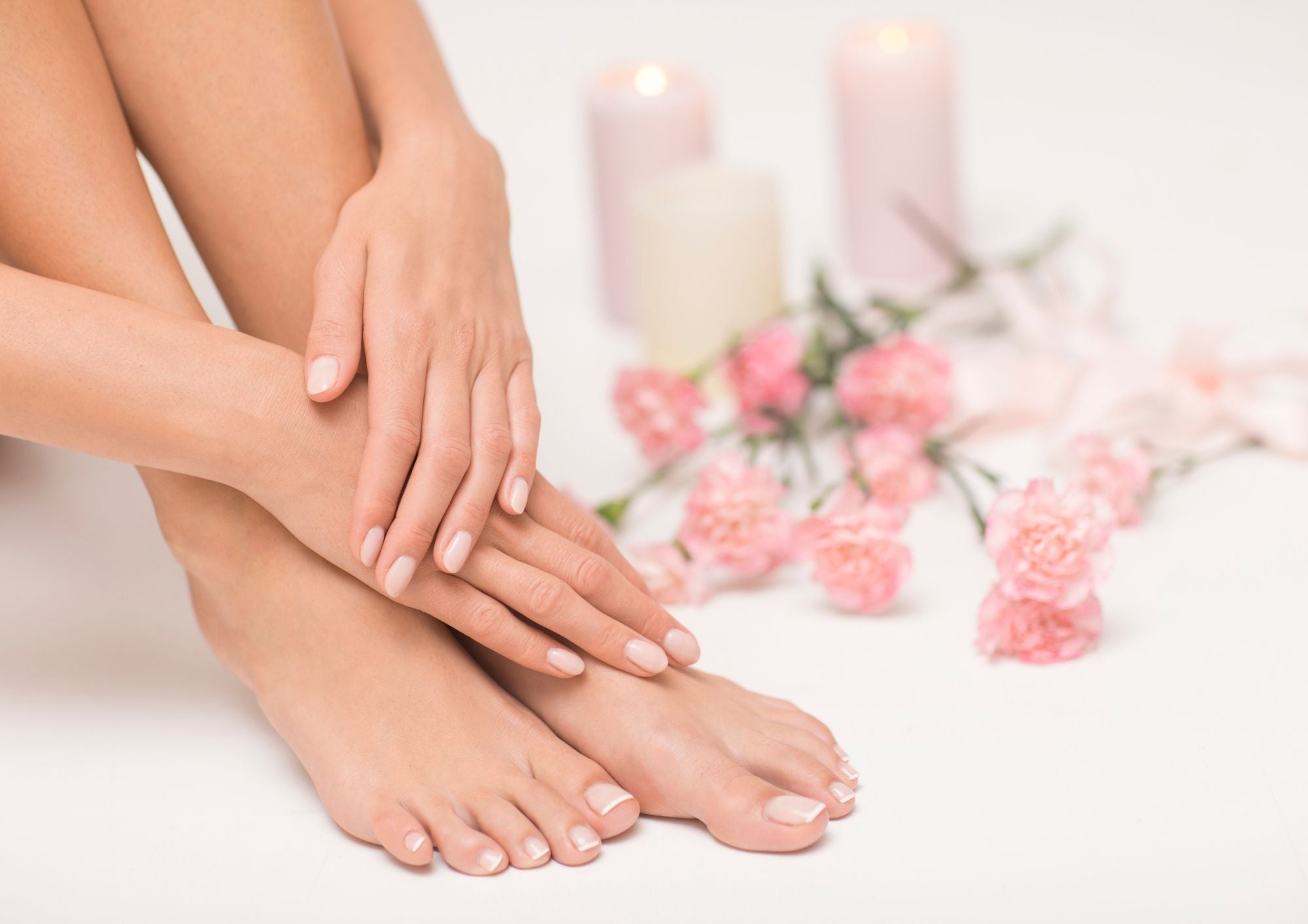 An image showing a matching french manicure